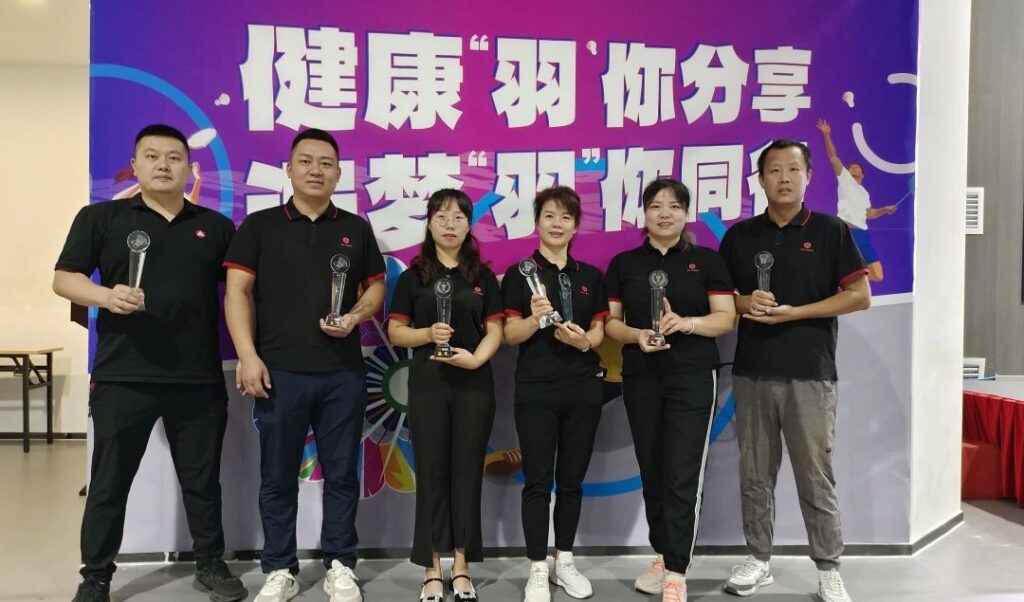 健康“羽”你分享,追梦“羽”你同行——永利总站物流第三届“智慧杯”羽毛球比赛
